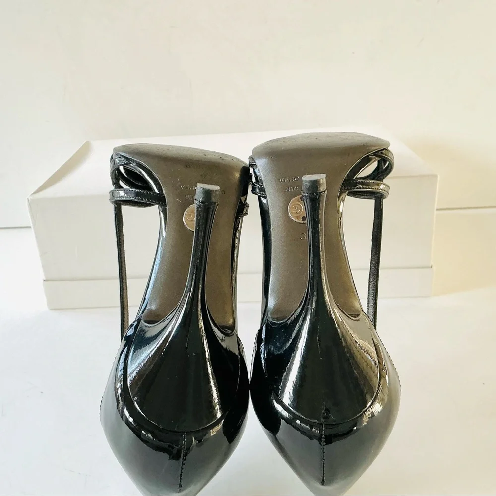 Dolce & Gabbana black patent heels 38